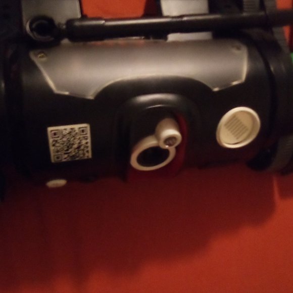 Trakr car camera